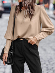 Adrianna | Sophisticated long-sleeved blouse