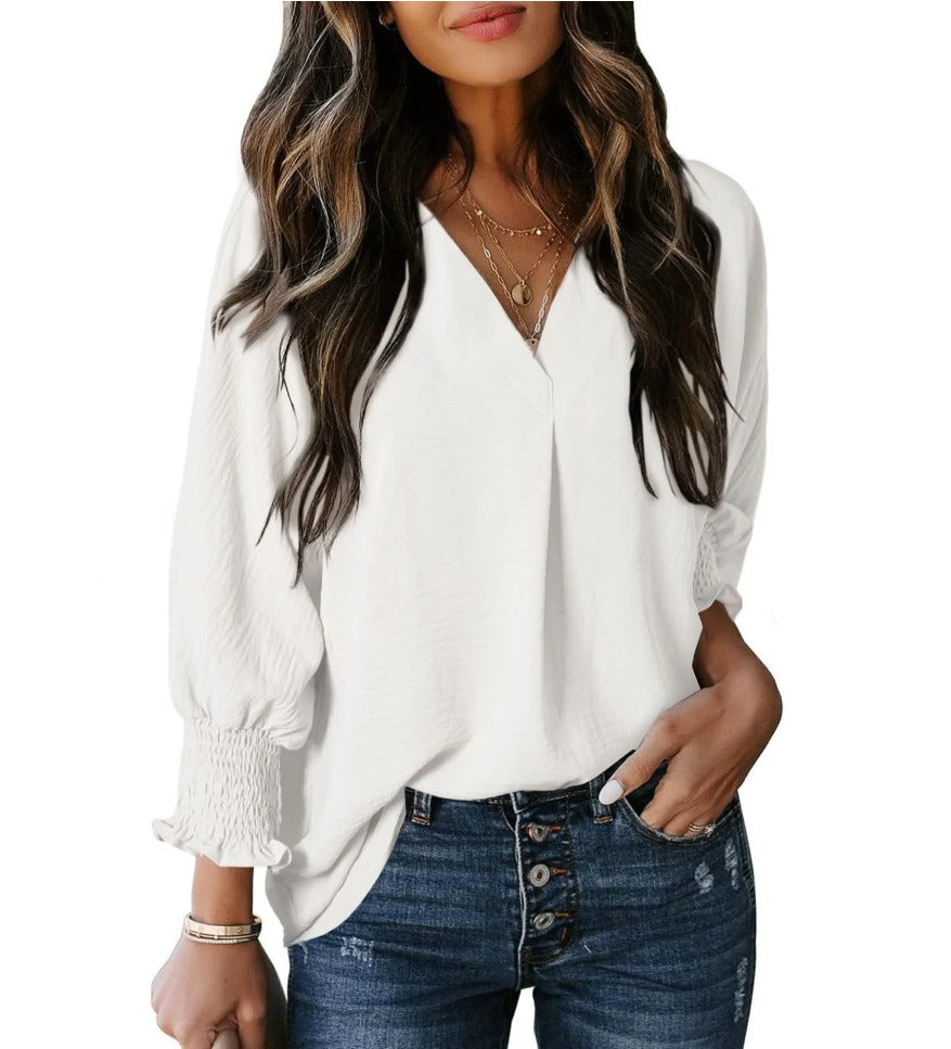 Zoe | Stylish blouse with gathered neckline