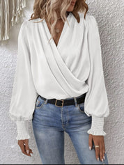 Adrianna | Sophisticated long-sleeved blouse