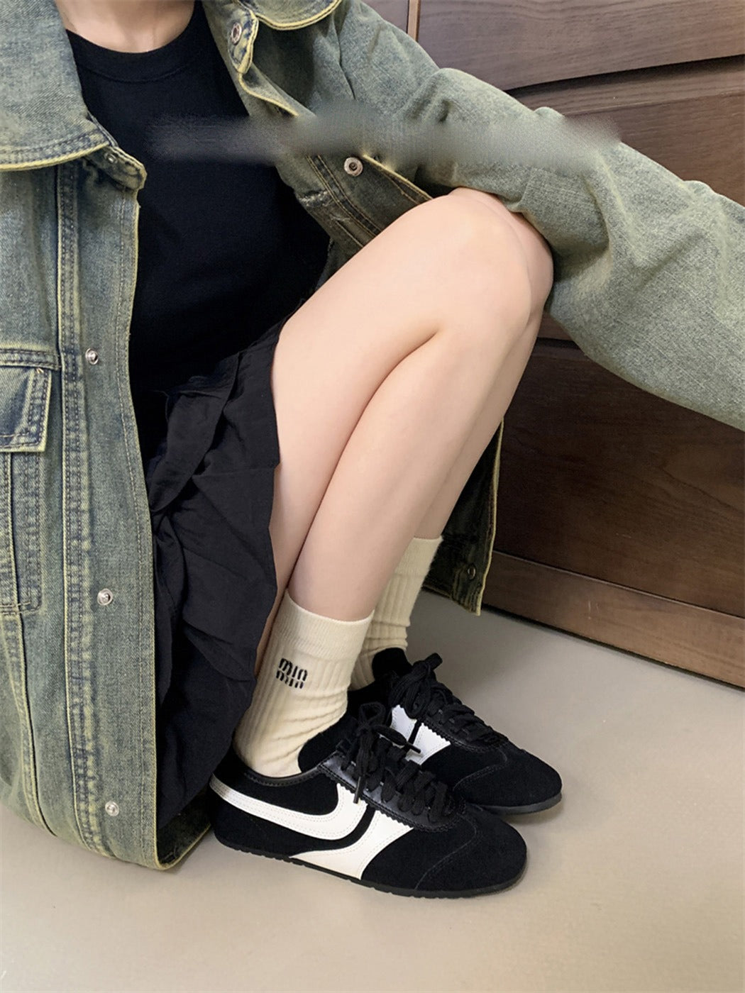 Klara | Women’s Retro Lace-Up Sneakers with All-Day Comfort