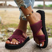 Kalina | Sporty mesh flip-flops