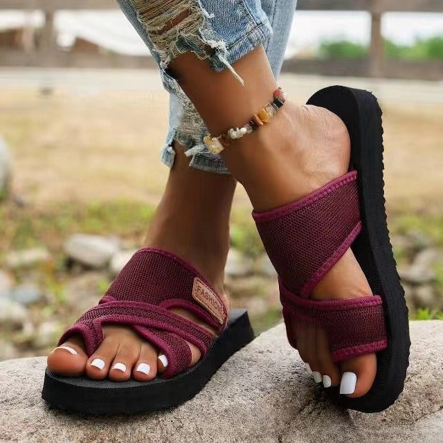 Kalina | Sporty mesh flip-flops