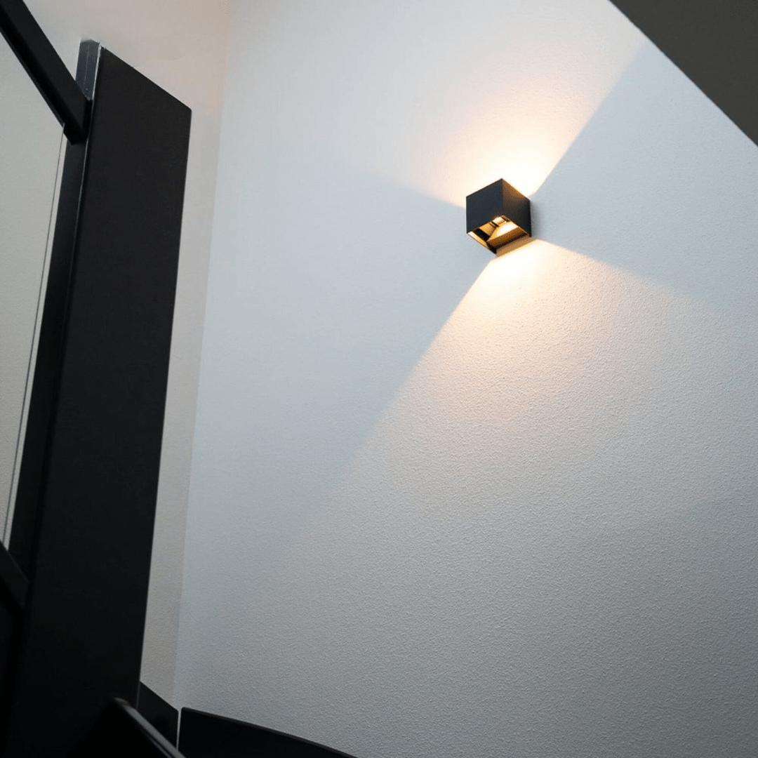 Wireless luxury wall light 3