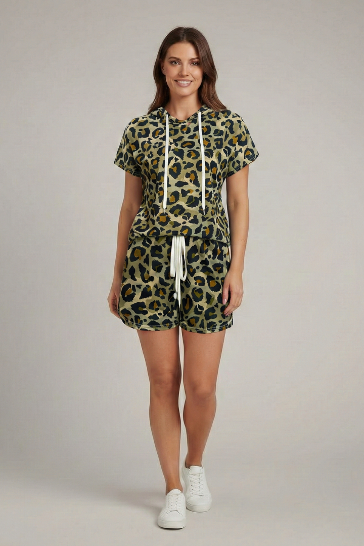 Women’s Animal Print Two-Piece Set with Hooded Top and Elastic Waist Shorts 6