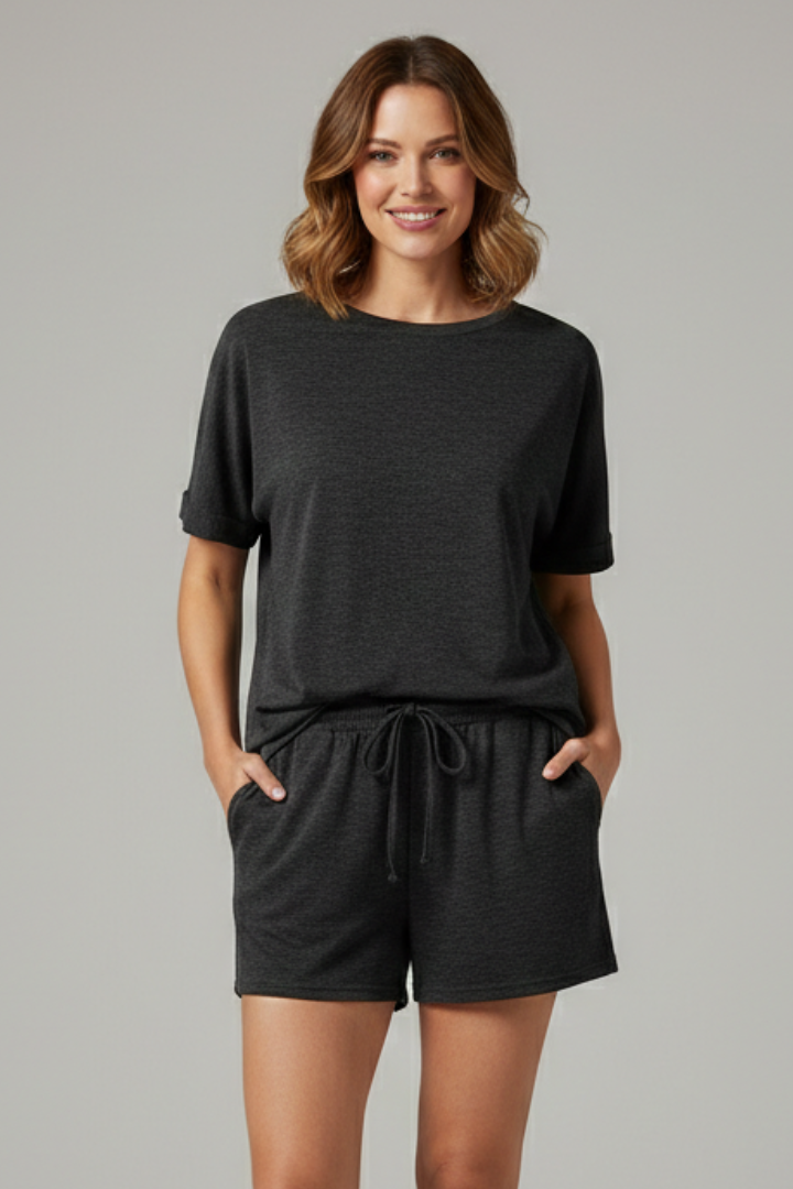 Women’s Casual Two-Piece Set with Batwing Sleeve Top and Drawstring Shorts 0