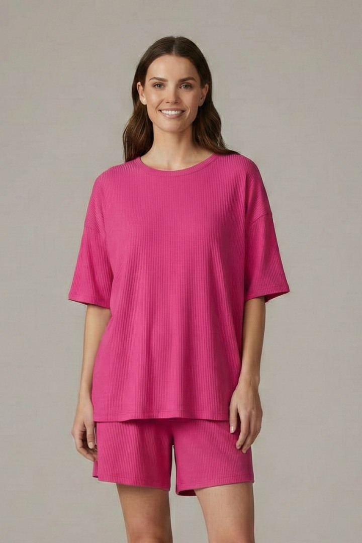 Women’s Casual Two-Piece Set with Crew Neck Top and Loose Shorts for Summer 10