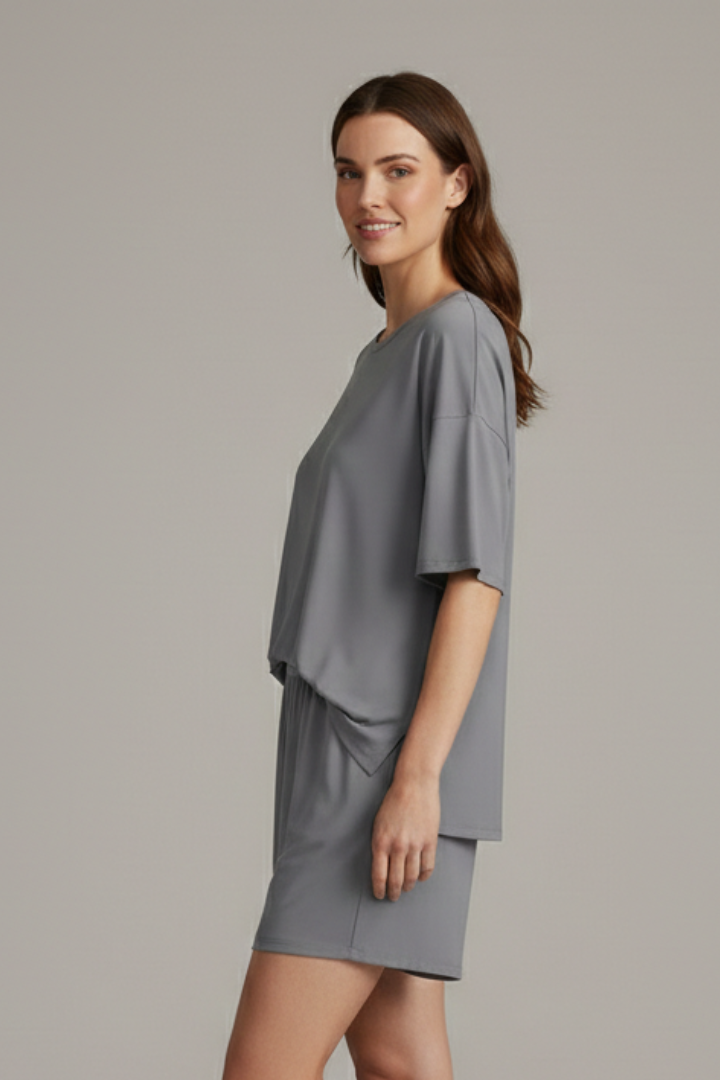 Women’s Casual Two-Piece Set with Crew Neck Top and Loose Shorts for Summer 5