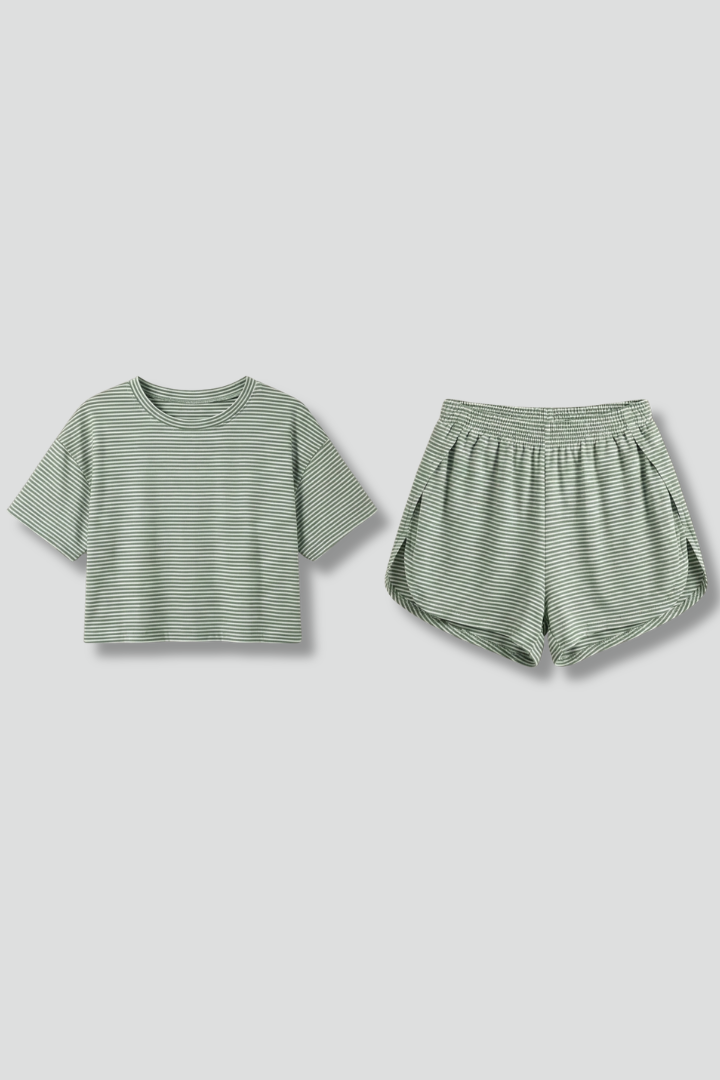 Women’s Casual Two-Piece Set with Short Sleeve Crop Top and Elastic Waist Shorts 1
