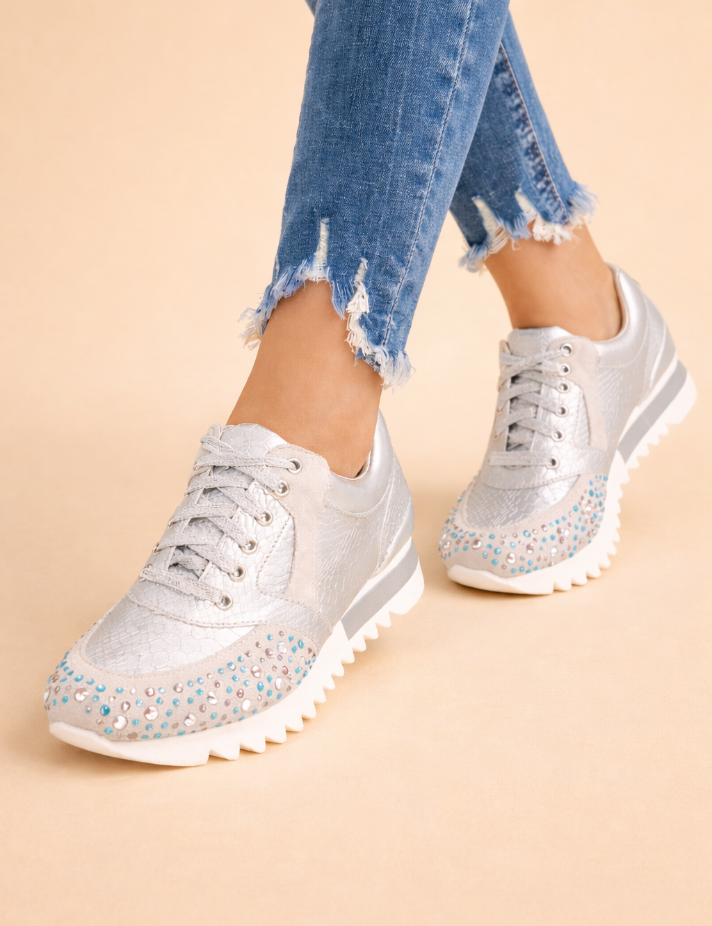 Women's Chic Fashion Sneakers Comfortable Embossed Synthetic Leather 2