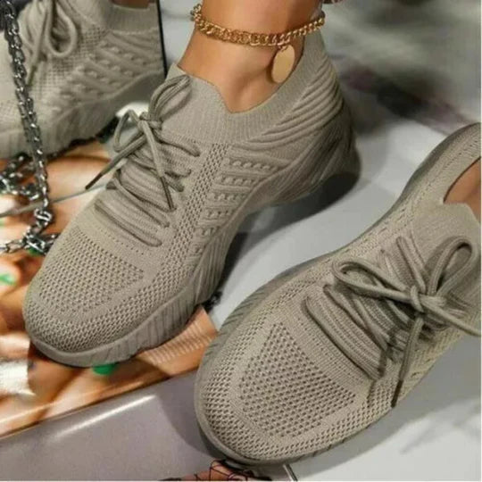 Women's Comfortable Slip-On Sneakers Breathable Mesh 2