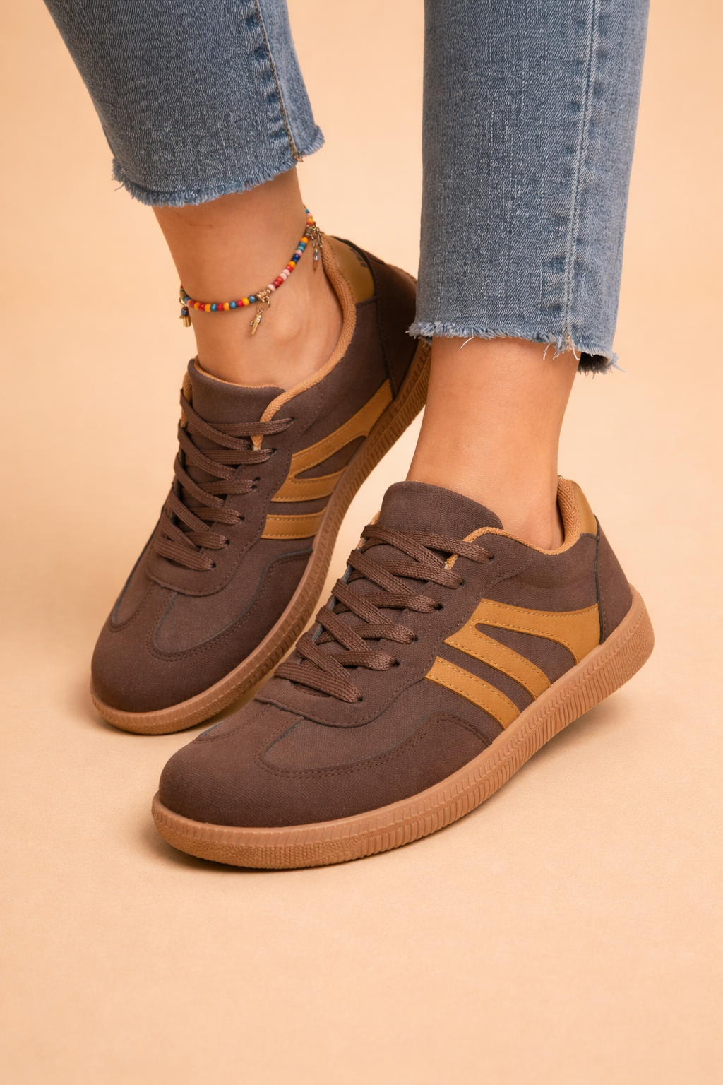 Women's Comfortable Slip-On Sneakers Trendy Design Synthetic 4