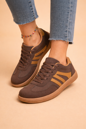 Women's Comfortable Slip-On Sneakers Trendy Design Synthetic 4