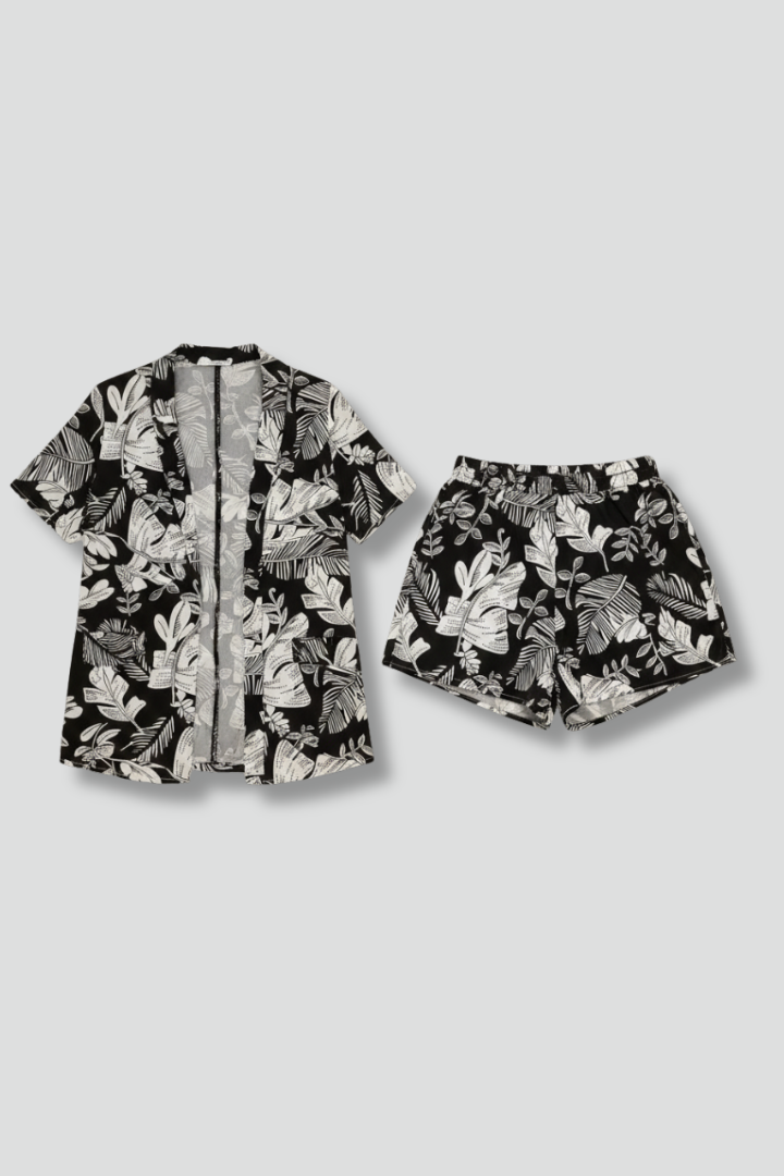 Women’s Floral Two Piece Set with Open Front Top and Elastic Waistband Shorts 1