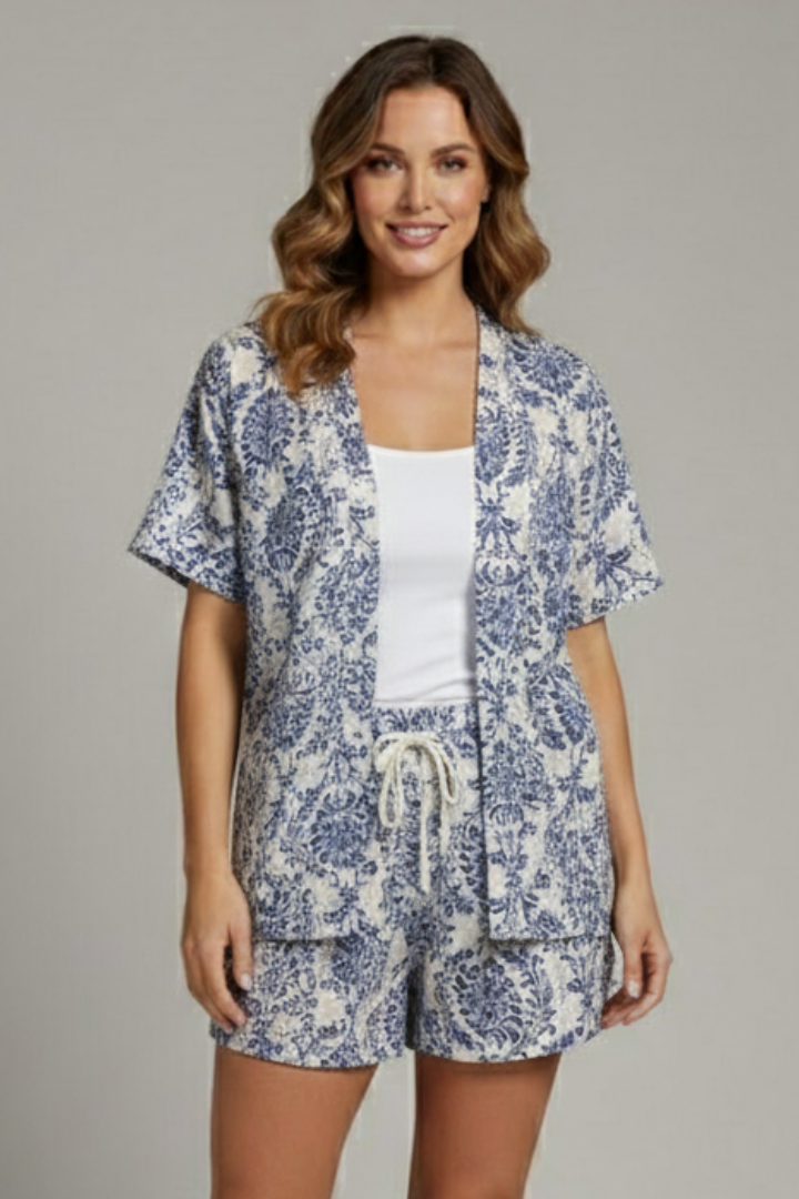 Women’s Floral Two Piece Set with Open Front Top and Elastic Waistband Shorts 8