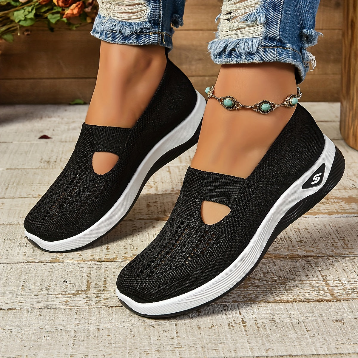 Women's Orthopaedic Slip-On Shoes for All-Day Comfort and Support - Lightweight and Breathable Design 3