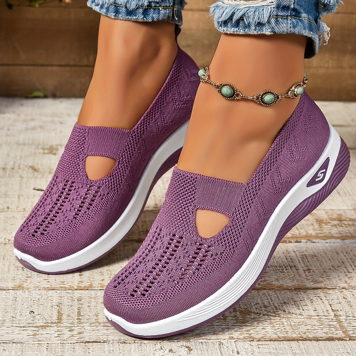 Women's Orthopaedic Slip-On Shoes for All-Day Comfort and Support - Lightweight and Breathable Design 4