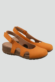 Women's Orthopedic Sandals with Adjustable Strap and Arch Support for Comfort 1