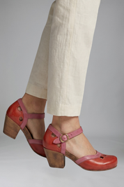 Women's Orthopedic Sandals with Arch Support and Buckle Closure for Comfortable Everyday Wear 4