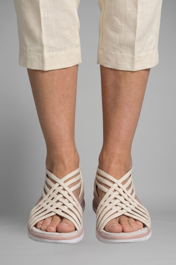Women's Orthopedic Sandals with Arch Support and Crisscross Strap Design for Summer 9