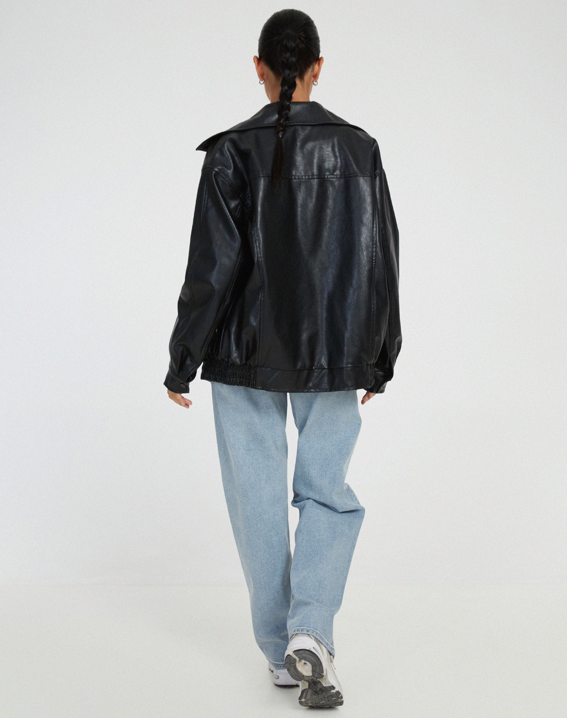 Women's Oversized Leather Jacket - Stylish Bomber Coat for Effortless Modern Looks 5