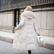 Women's Quilted Winter Coat with Hood - Stylish and Warm Outerwear 4