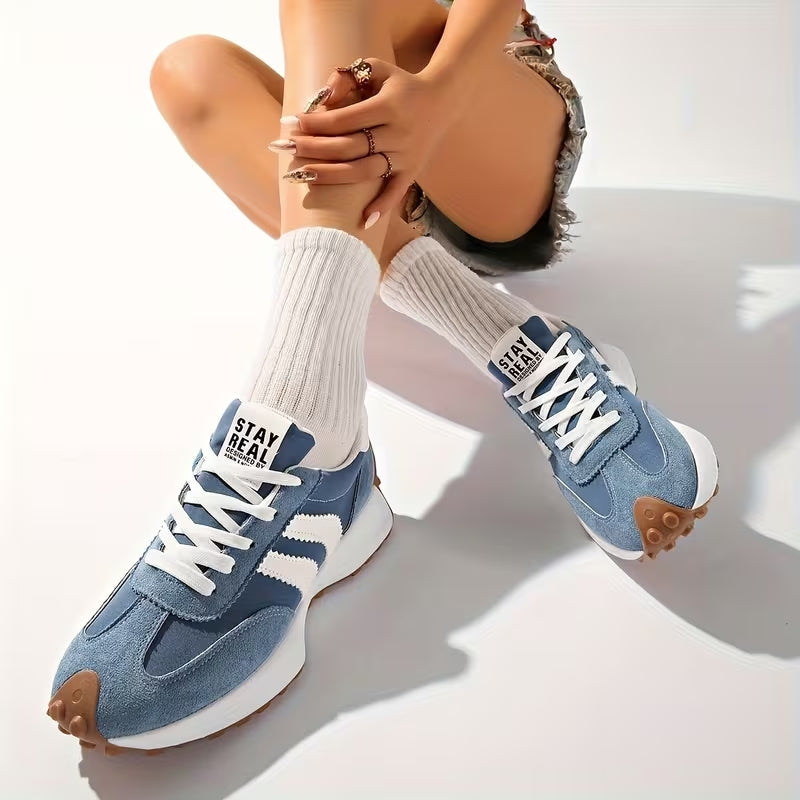 Women's Retro Platform Sneakers with Arch Support - Lace-Up Casual Trainers 4