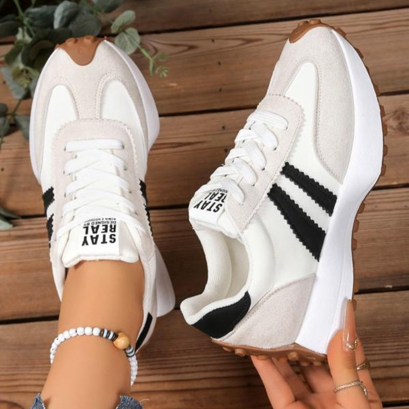 Women's Retro Platform Sneakers with Arch Support - Lace-Up Casual Trainers 8