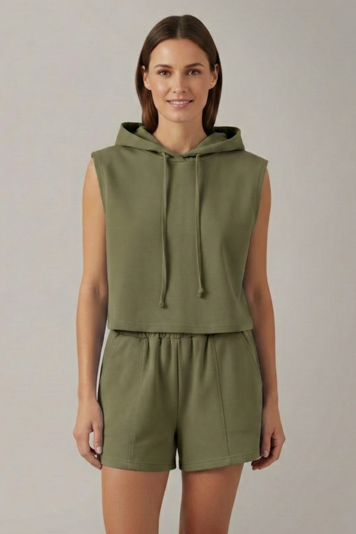 Women’s Sleeveless Hooded Crop Top and Elastic Waist Shorts Set for Summer 8