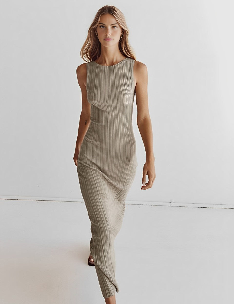 Women’s Sleeveless Ribbed Maxi Dress with Round Neck for Summer 0