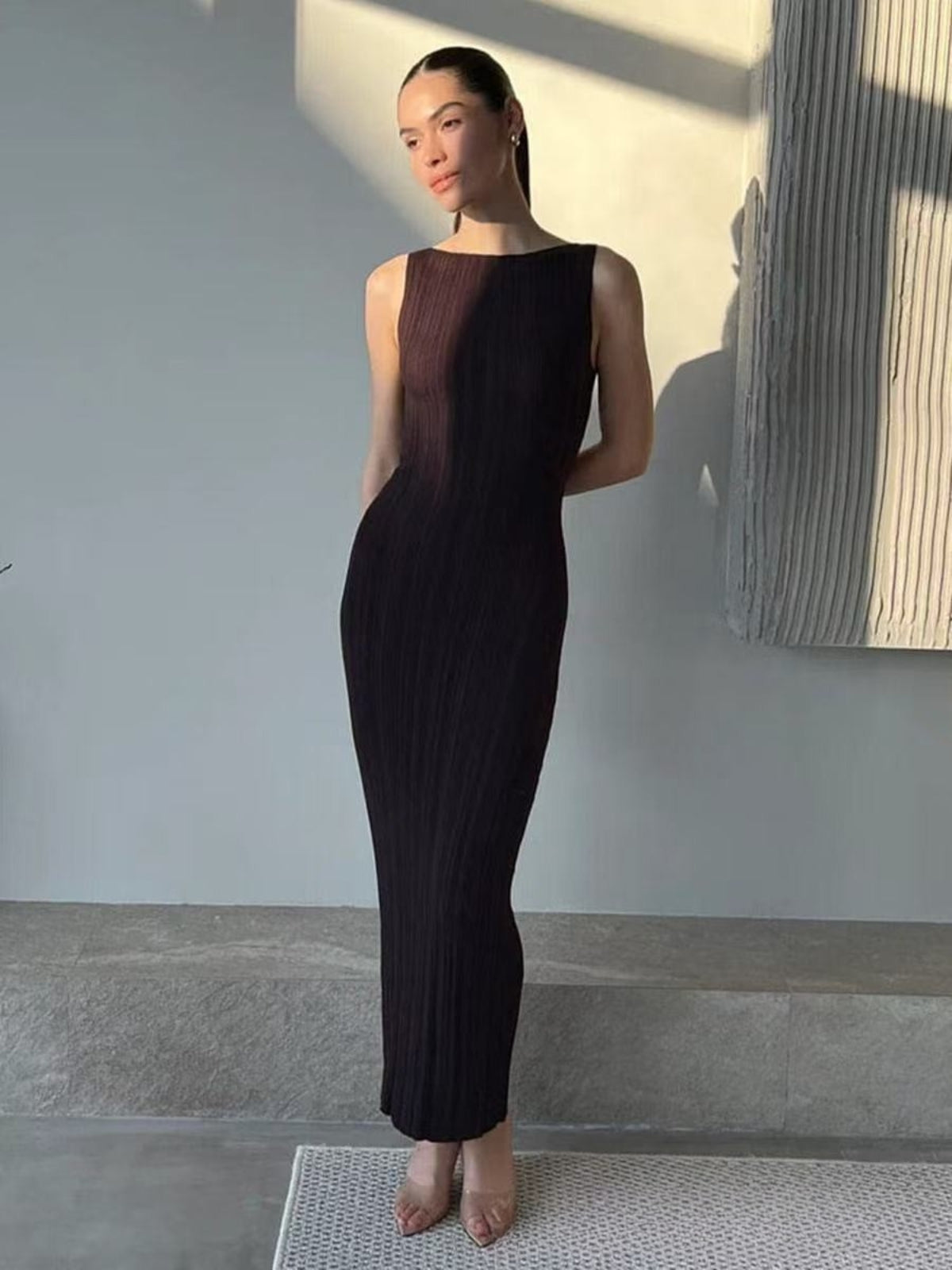 Women’s Sleeveless Ribbed Maxi Dress with Round Neck for Summer 5