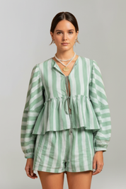 Women’s Striped Long-Sleeve Top and High-Waisted Shorts Set for Summer Casual Wear 0