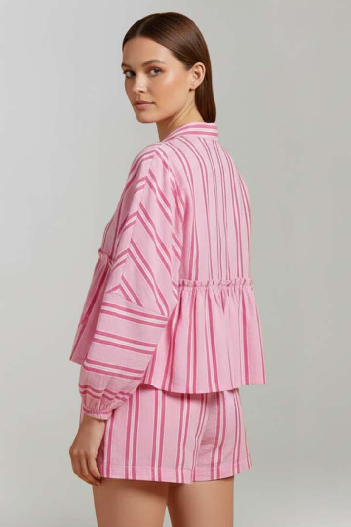 Women’s Striped Long-Sleeve Top and High-Waisted Shorts Set for Summer Casual Wear 4