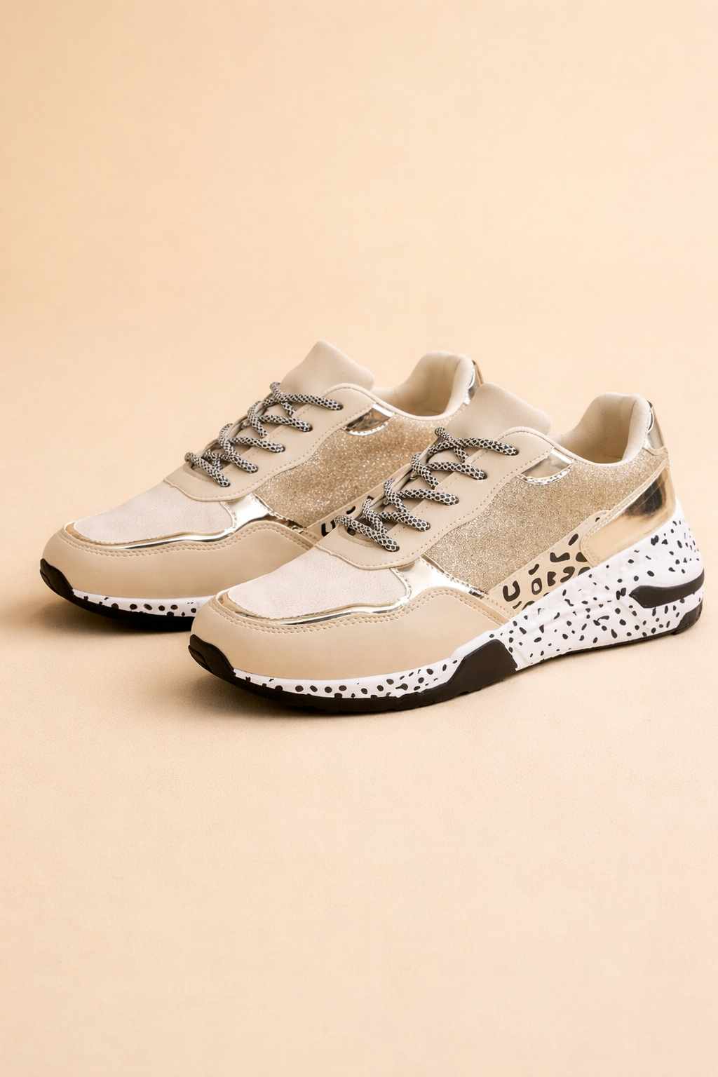 Women's Stylish Chunky Sneakers Comfortable Glittery Finish 0