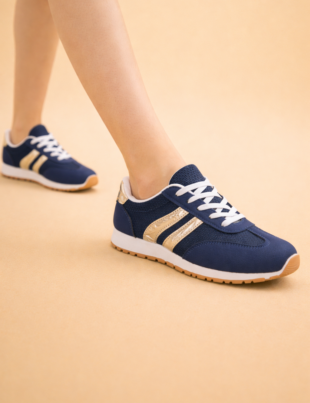 Women's Stylish Lace-Up Running Shoes Comfortable Lightweight Synthetic 1