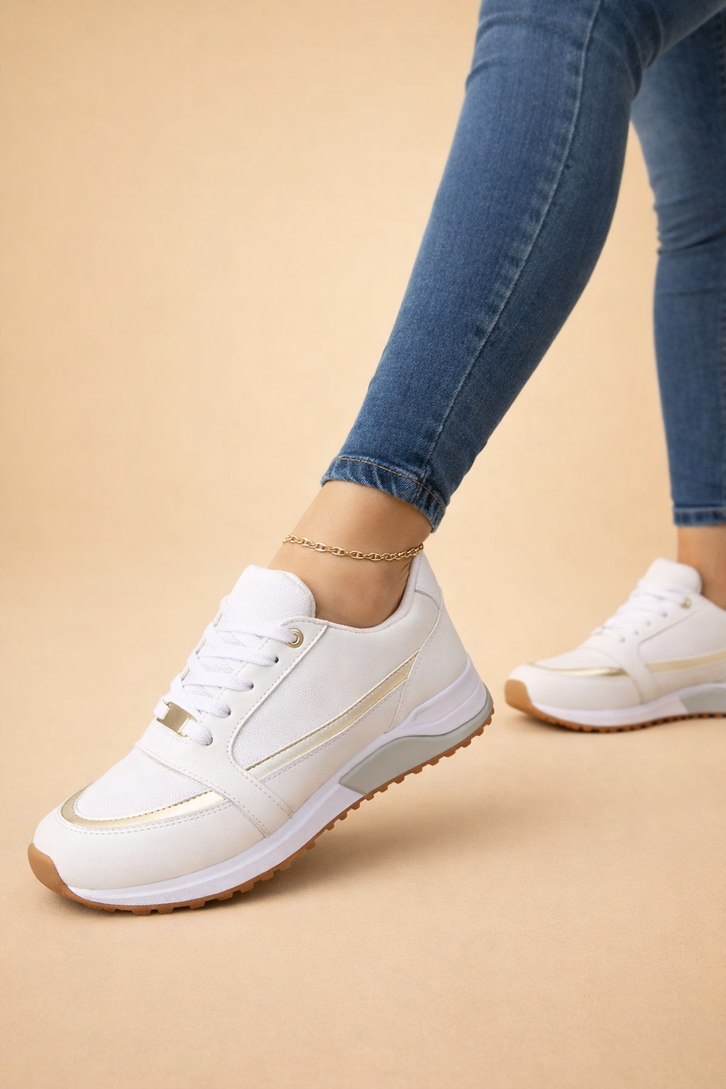 Women's Stylish Lace-Up Sneakers Comfortable Breathable Fabric 1