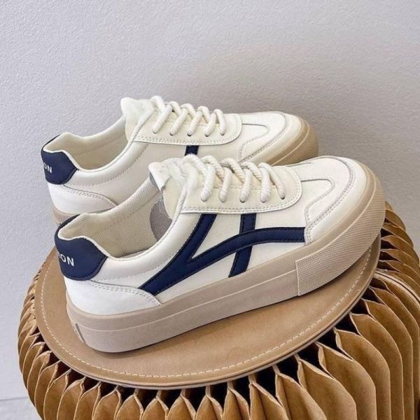 Women's Stylish Lace-Up Sneakers Comfortable Faux Leather 0