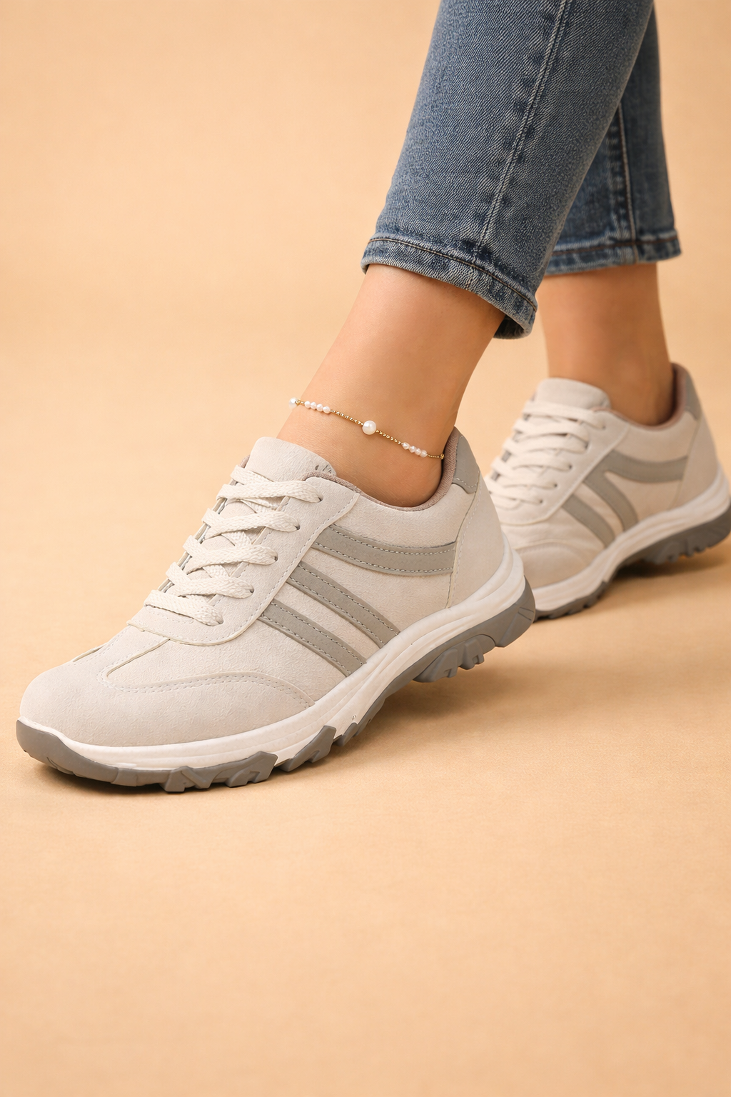 Women's Stylish Lightweight Sneakers Comfortable Mesh Walking Shoes 0