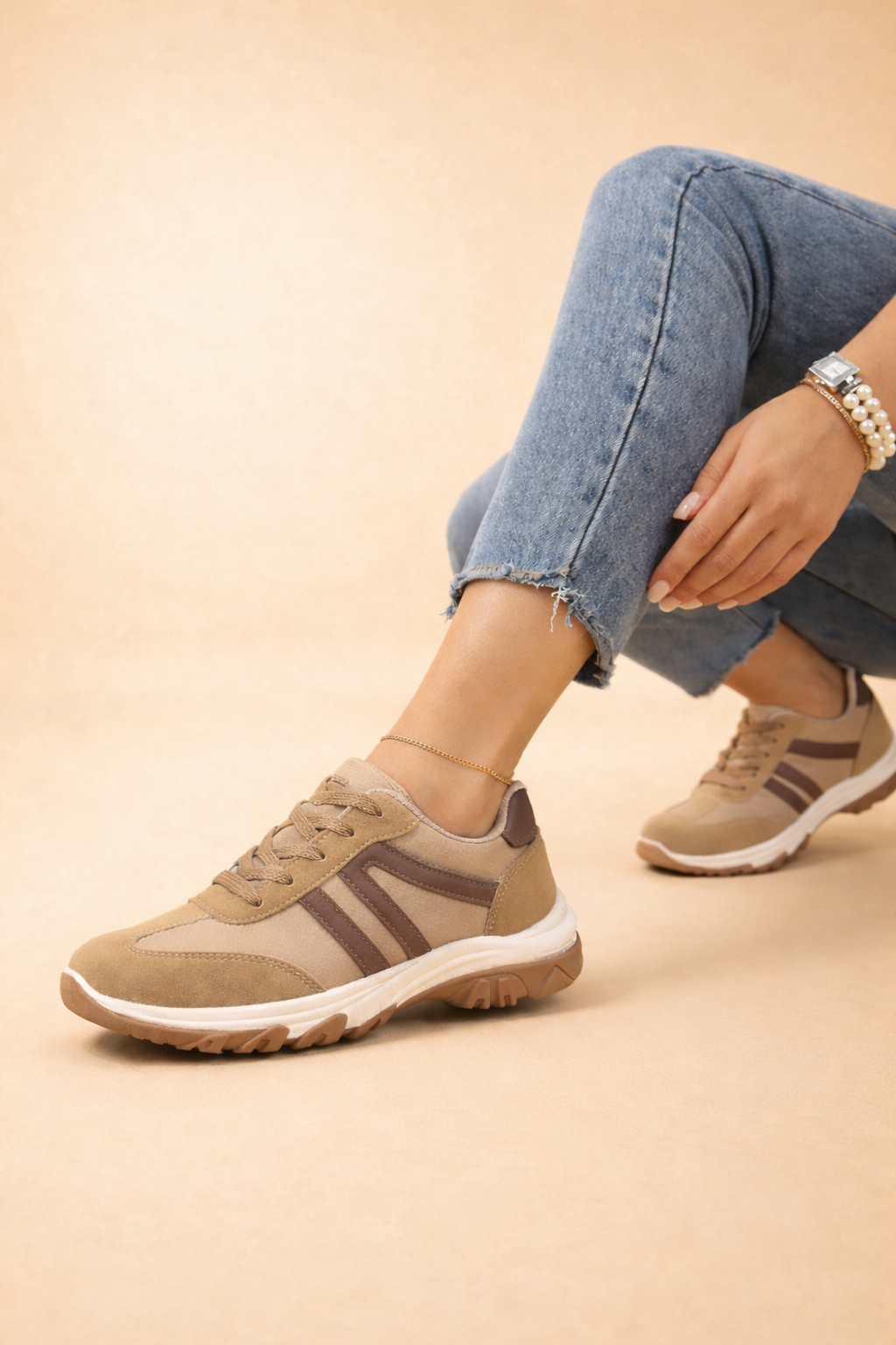Women's Stylish Lightweight Sneakers Comfortable Mesh Walking Shoes 1