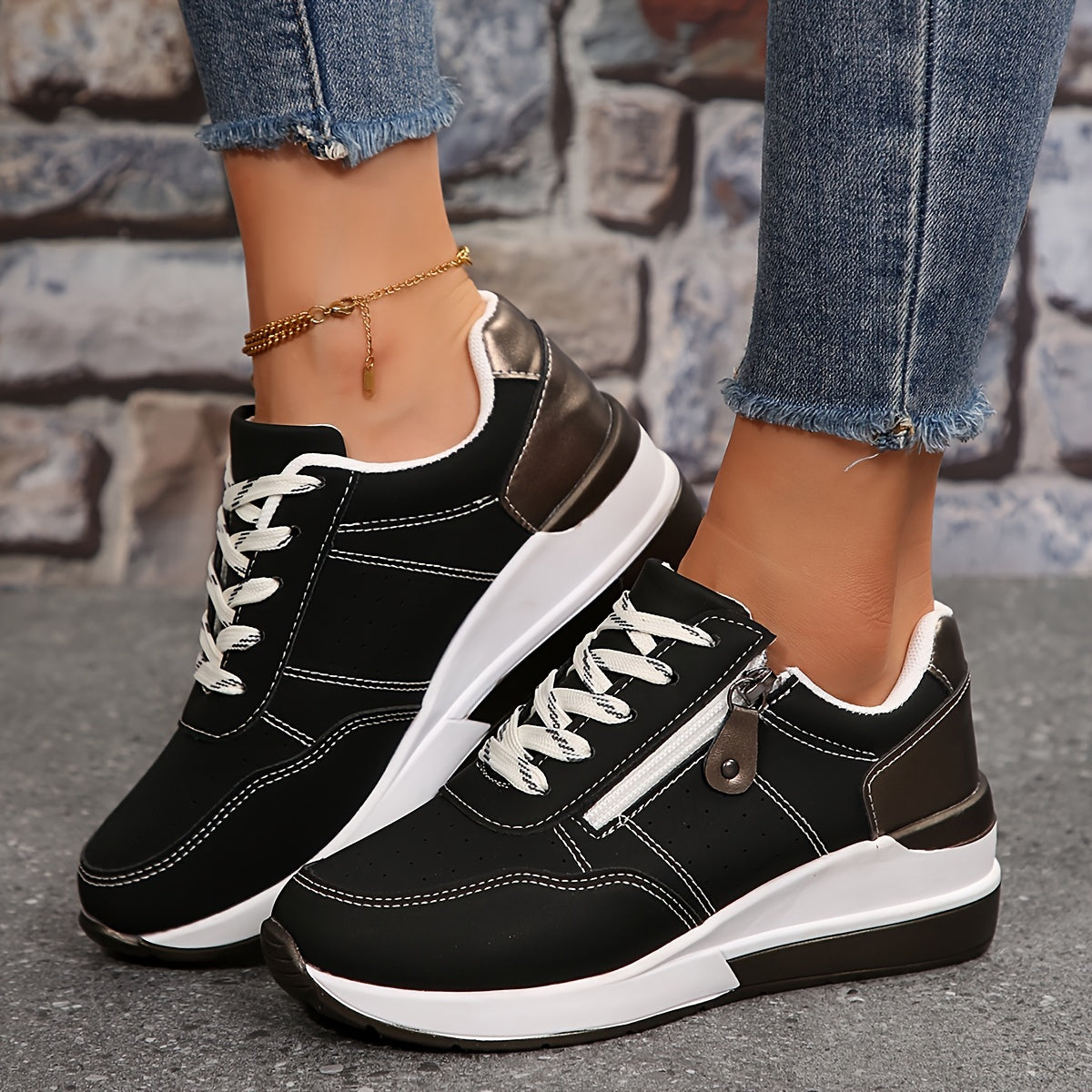 Women's Stylish Low-Top Sneakers Comfortable Faux Leather 2