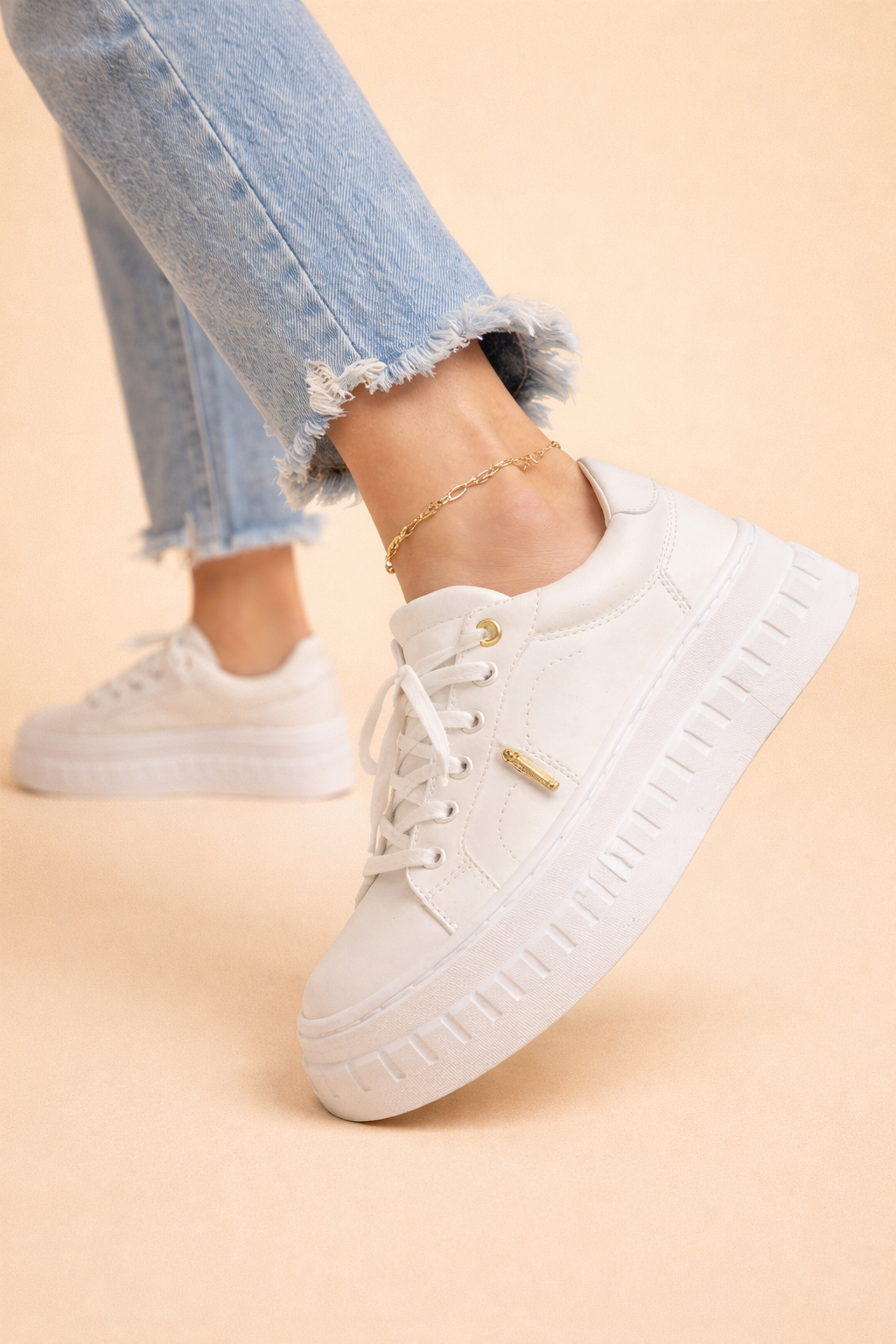 Women's Stylish Plateau Sneakers Comfortable Synthetic 4