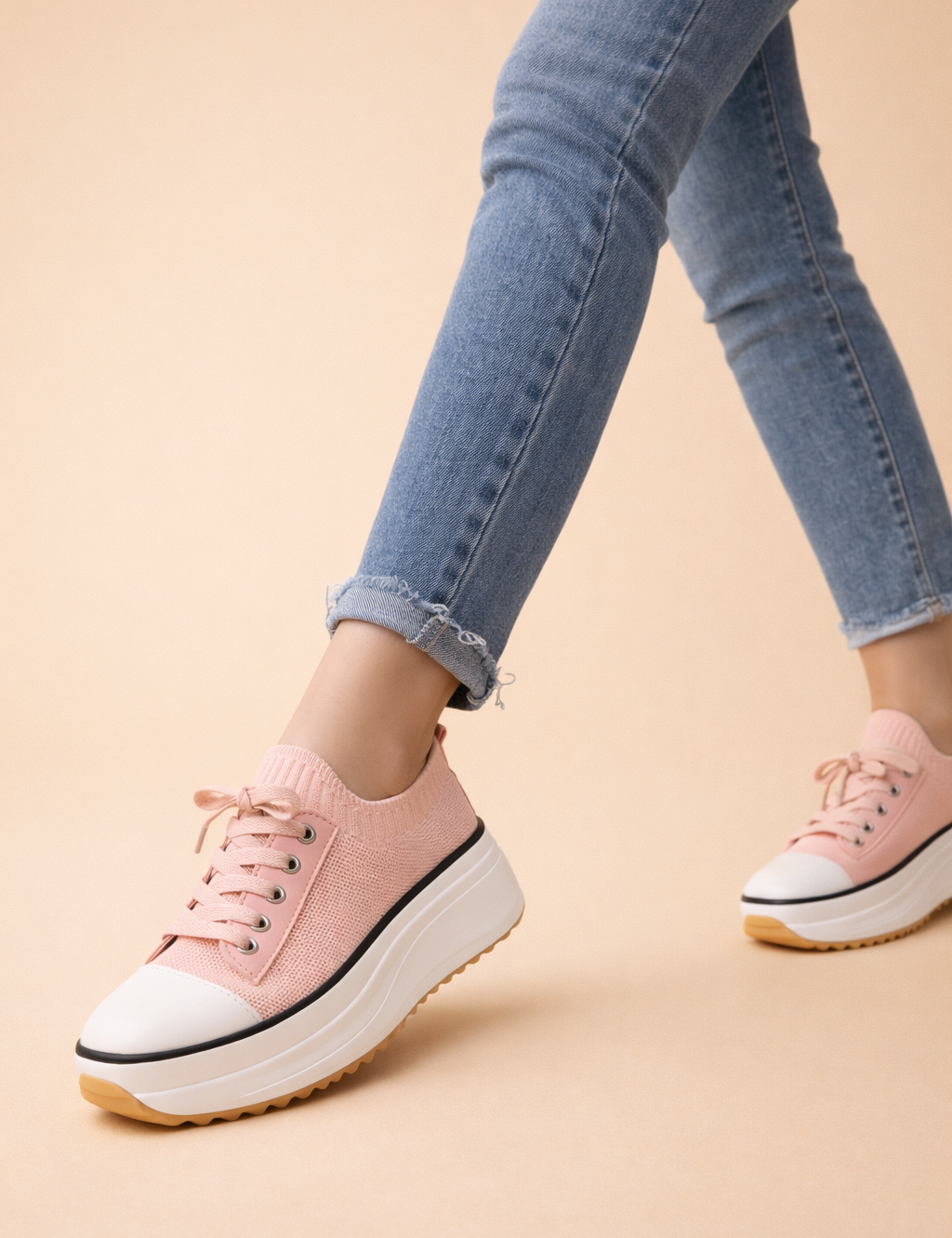 Women's Stylish Platform Sneakers Comfortable Knit Upper 1