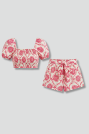 Women’s Summer Two-Piece Set with Square Neck Crop Top and Elastic Waist Shorts 1