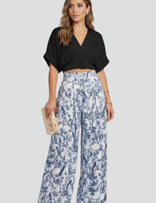 Women’s Two-Piece Set V-Neck Top with Patterned Wide-Leg Trousers 0