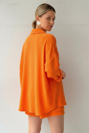 Women’s Two-Piece Set with Oversized Blouse and Adjustable High-Rise Shorts 4