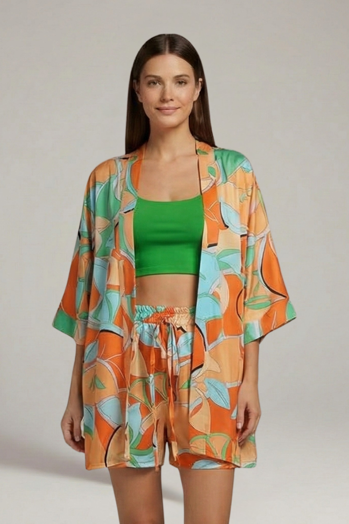 Women’s Two Piece Printed Set with Open Front Jacket and Elastic Waist Shorts 6
