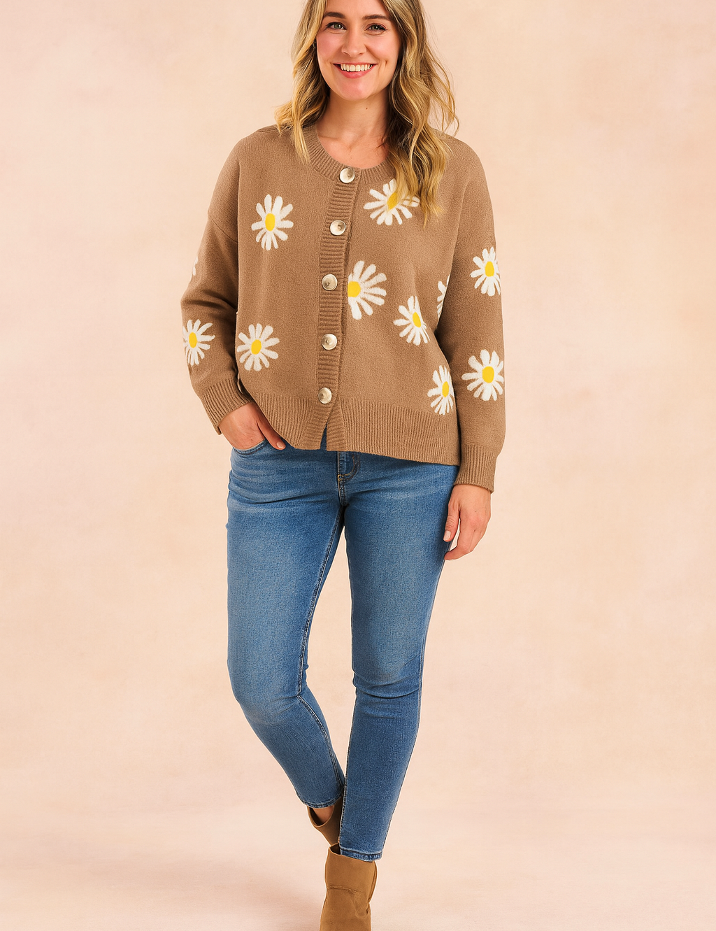 Zofia | Floral pattern cardigan with buttons 0