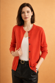 Ewa | Classic round neck cardigan